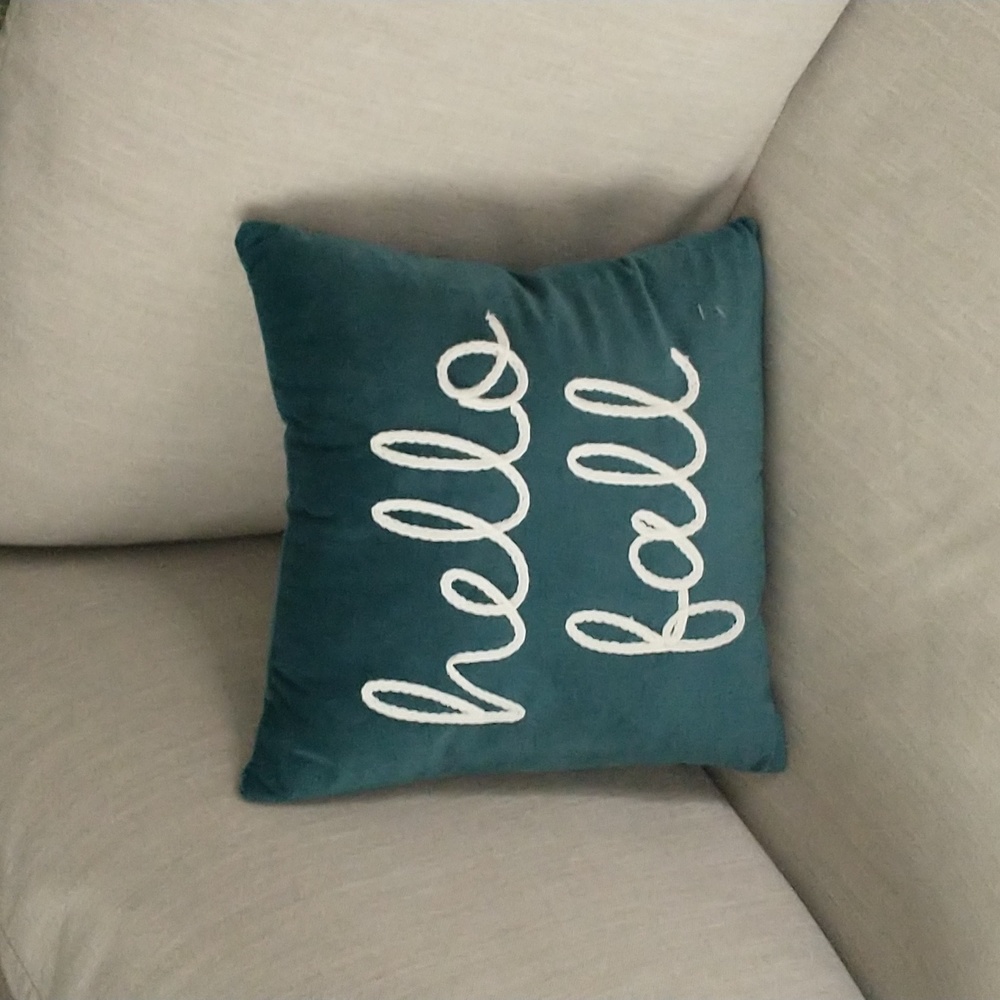 🍂 🍒 Hello Fall Mini Throw Pillow